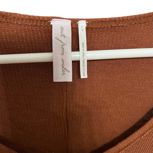 Urban outfitters out from under burnt orange longe sleeve henley top size large - Picture 5 of 5